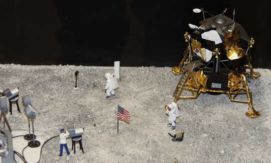fake moon landing 6 11